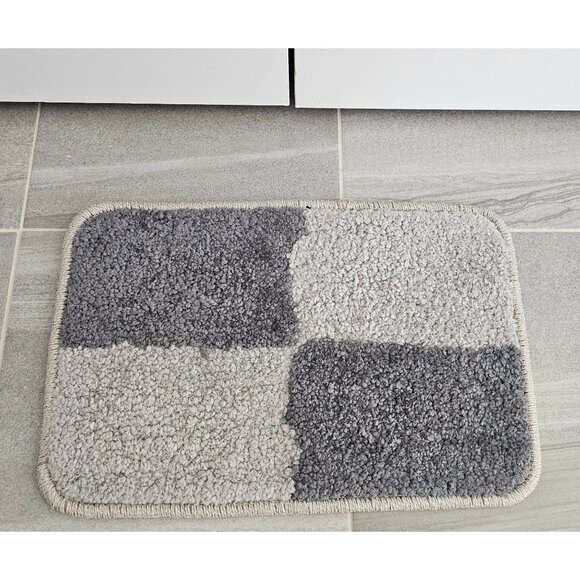 Bathroom Mat- Super Absorbent-Quick Dry Bath Mat- Rubber Backing Anti Slip Mat - Picture 1 of 2